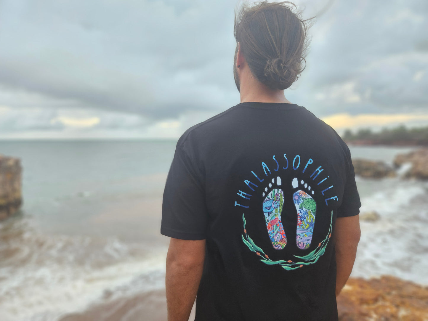T-SHIRT